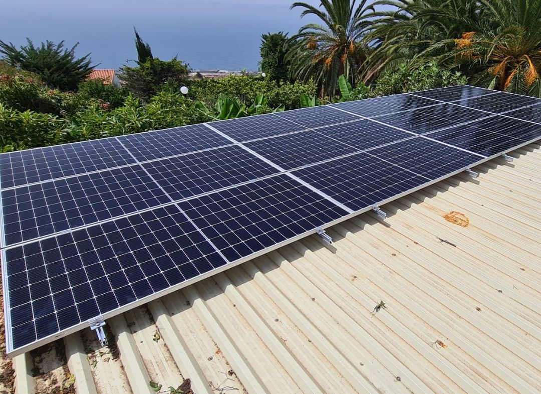 Instalación de placas solares en Tacoronte