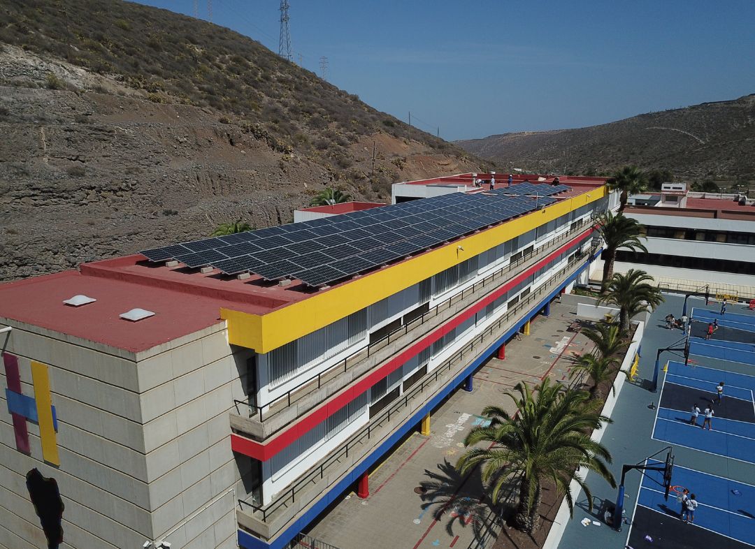 Instalación de placas solares en Telde