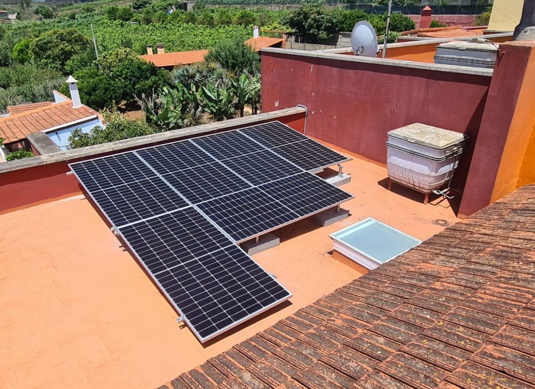SR Instalación de placas fotovoltaicas en Tacoronte, Tenerife