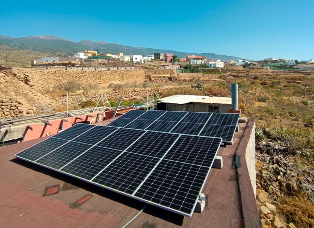 SR Instalación de placas fotovoltaica en Granadilla de Abona