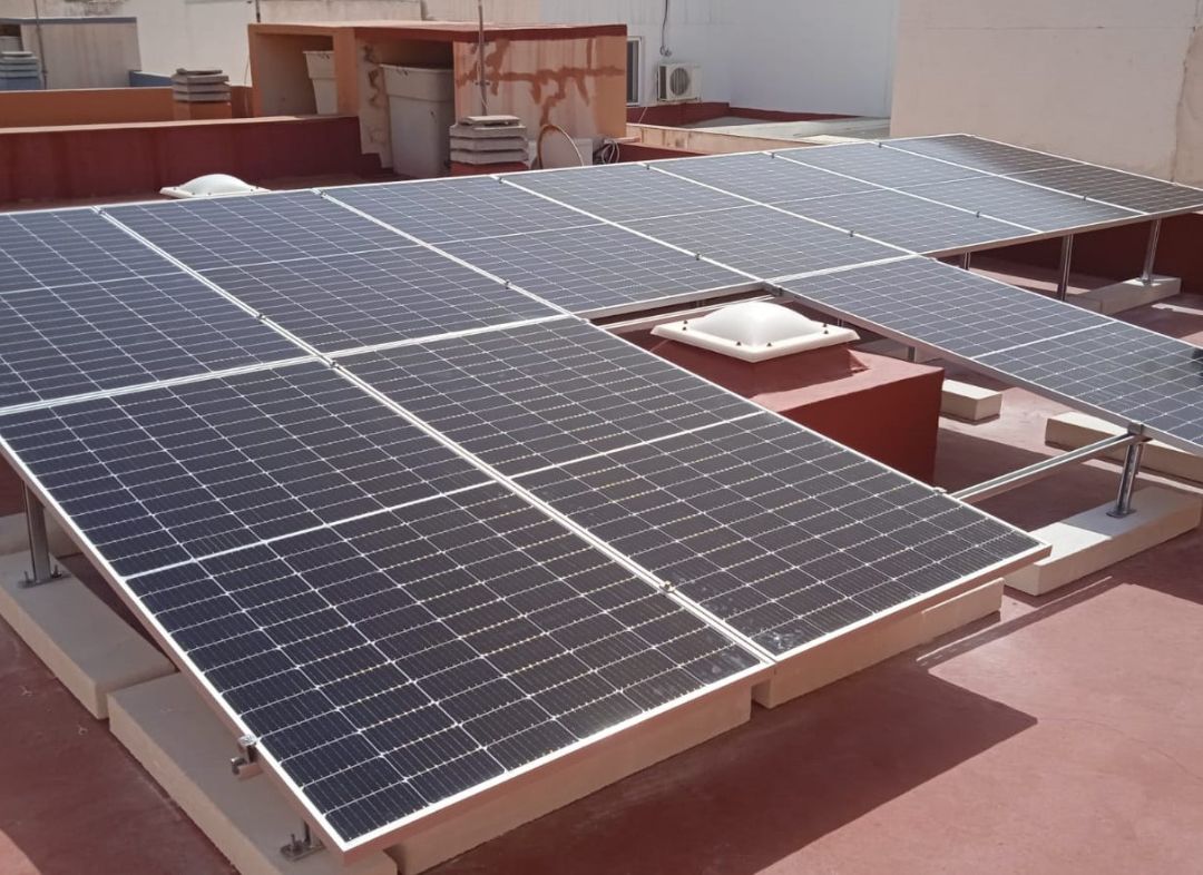 Autoconsumo con placas fotovoltaicas en Vecindario, Gran Canaria