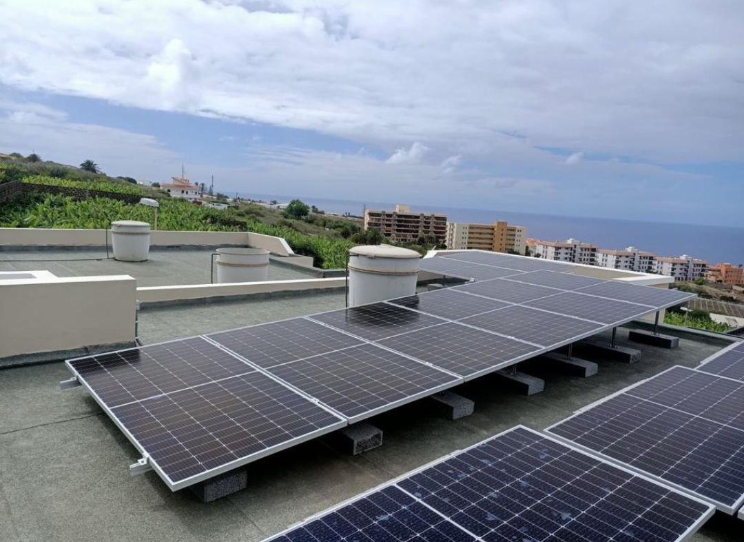Proyecto de Autoconsumo con placas fotovoltaicas en Bajamar
